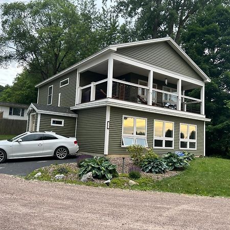 Roberts Lake House Room #3 科尔切斯特 外观 照片