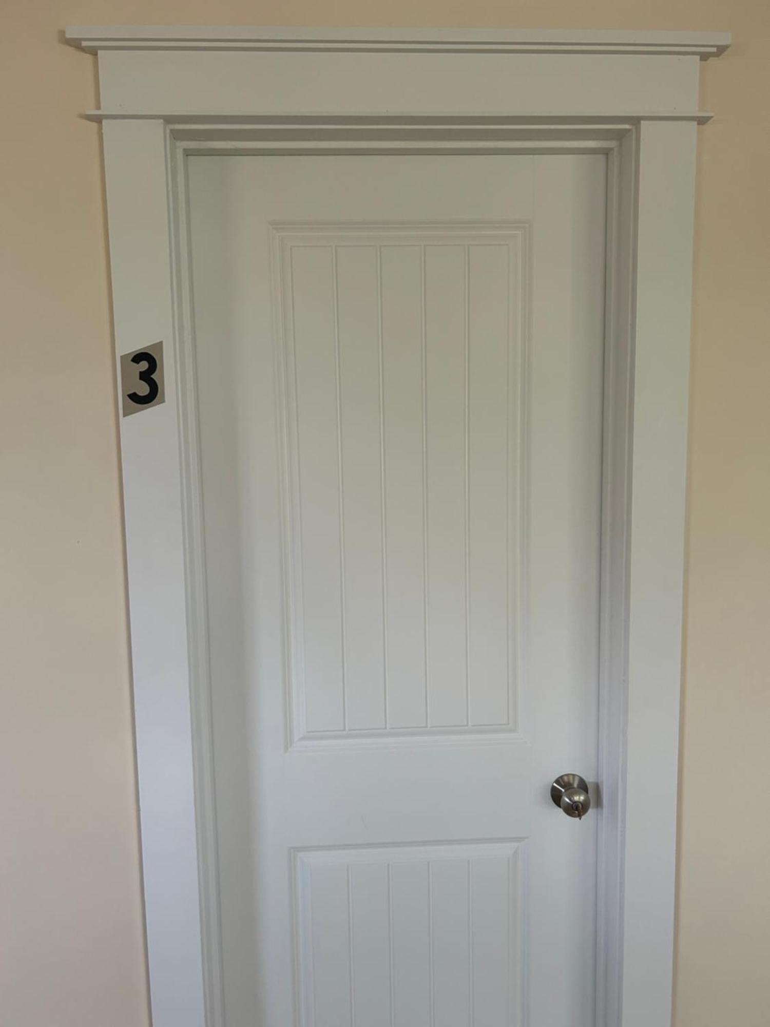 Roberts Lake House Room #3 科尔切斯特 外观 照片